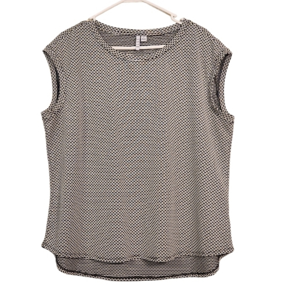 ELLE Career wear sleeveless blouse XL